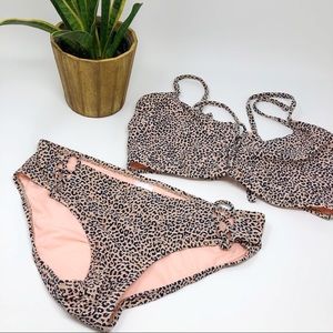 Xhilaration Animal Print Bikini Top L Bottom M